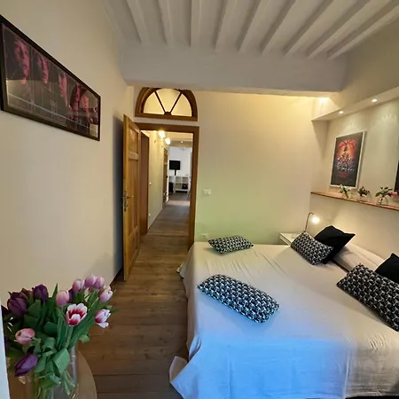 Alle Mura Apartment *
