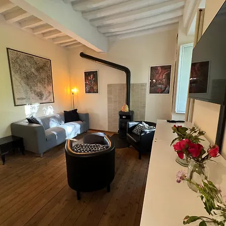 Alle Mura Apartment *